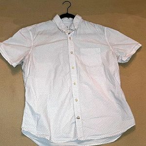 Mens GAP Polka Dot Short Sleeve Button Down.